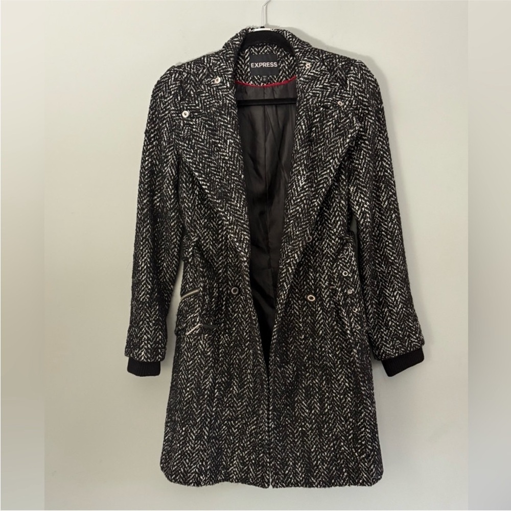 EXPRESS NWOT Wool-Blend Herringbone Belted Trench Coat Jacket Black White Tweed - Picture 11 of 16